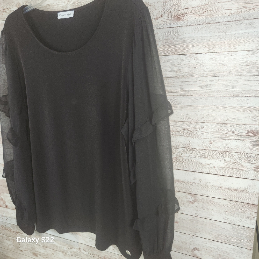 Calvin Klein, Women's Black Tunic Top With Sheer Ballon Long Sleeves and Cuffs. - Picture 4 of 11